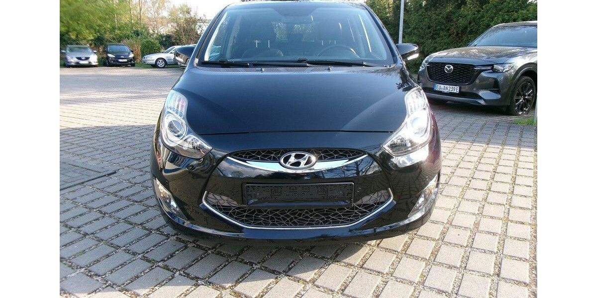 Hyundai ix20 51.000 km 10.990 &euro; Berlin 13407