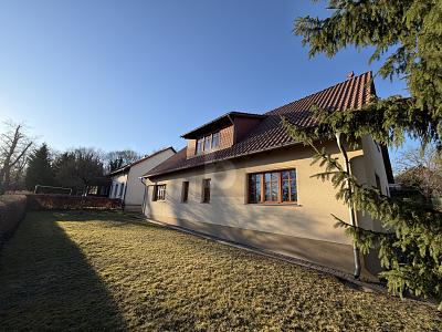 BÜROPRAXISHAUS MIT STELLPLÄTZEN - Gewerbeobjekt Königs Wusterhausen | Angebot:27222010