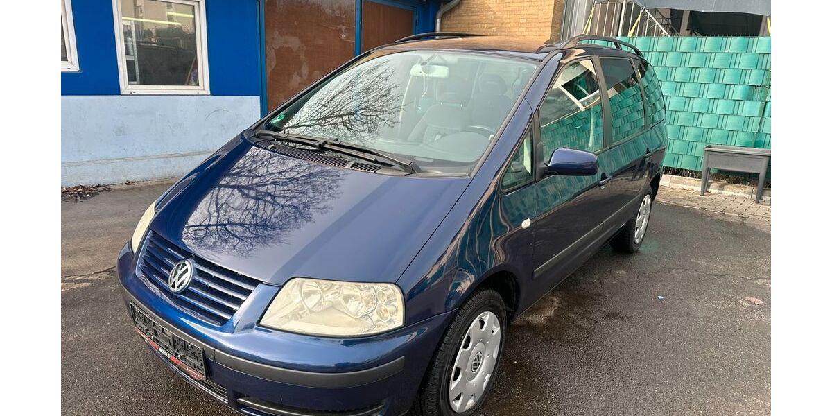 VW Sharan 272.400 km 2.750 &euro; Berlin 12347