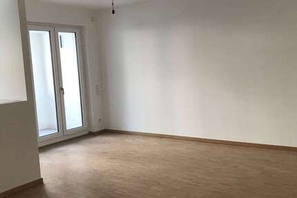 Wohnung Berlin Friedrichshain-Kreuzberg - 4 Zimmer, 117 m&sup2;, 2.333&euro; | Angebot:27080294