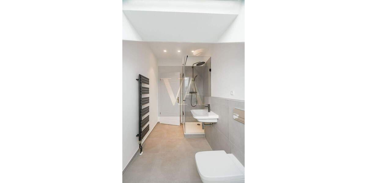 Etagenwohnung Berlin Kreuzberg - 4 Zimmer, 173 m&sup2;, 4.850&euro; | Angebot:25700707