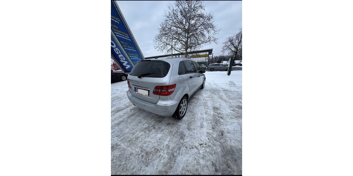 Mercedes-Benz B 200 201.645 km 3.300 &euro; Falkensee 14612