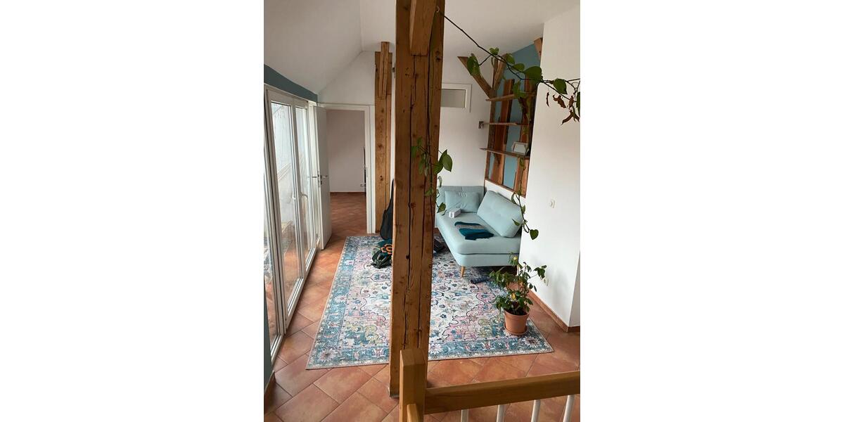 Dachgeschoßwohnung Berlin Neukölln - 4 Zimmer, 75 m&sup2;, 1.850&euro; | Angebot:26674248