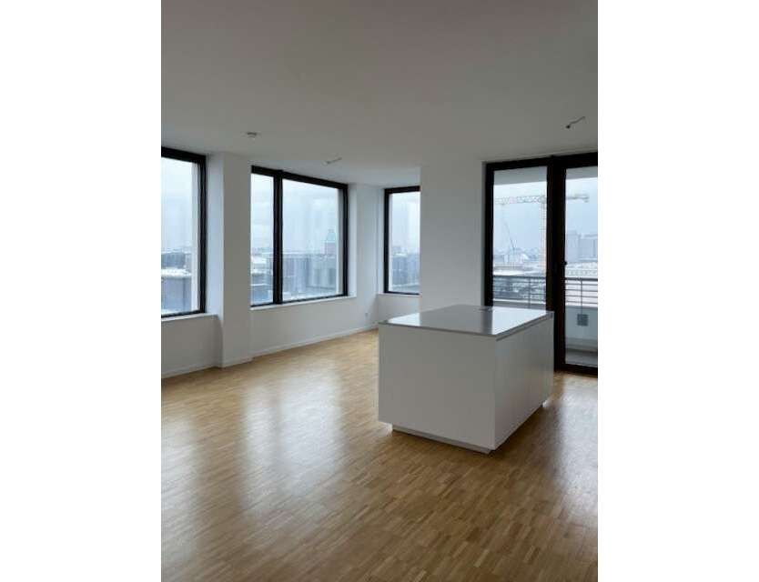 Wohnung zum Mieten in Berlin 2.264,92 € 91.66 m²