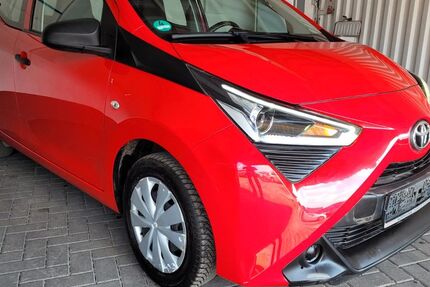 Toyota Aygo (X) 148.650 km 7.400 &euro; Berlin 12277