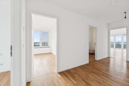 Wohnung zum Mieten in Berlin 2.949 € 118.32 m² 4 zimmer