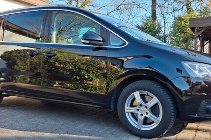 Seat Alhambra 117.000 km 17.950 &euro; Petershagen/Eggersdorf 15370