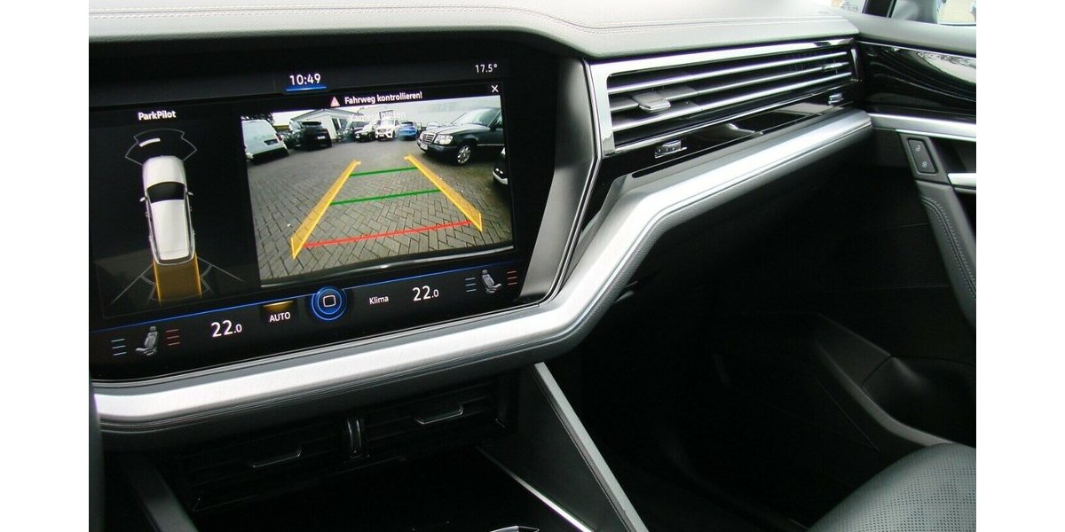 VW Touareg 3.0TDi Elegance 4Motion ACC Luftfederung I 149.571 km 32.980 &euro; Falkensee 14612