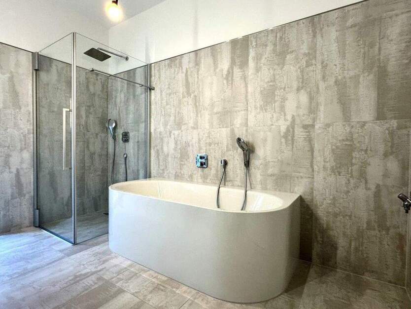 Traumhafte 3-Zimmer-Wohnung mit Seeblick, Aufzug & direktem Zugang zum Müggelsee 2 zimmer