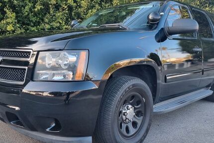 Chevrolet Tahoe 144.000 km 16.490 &euro; Berlin 13125