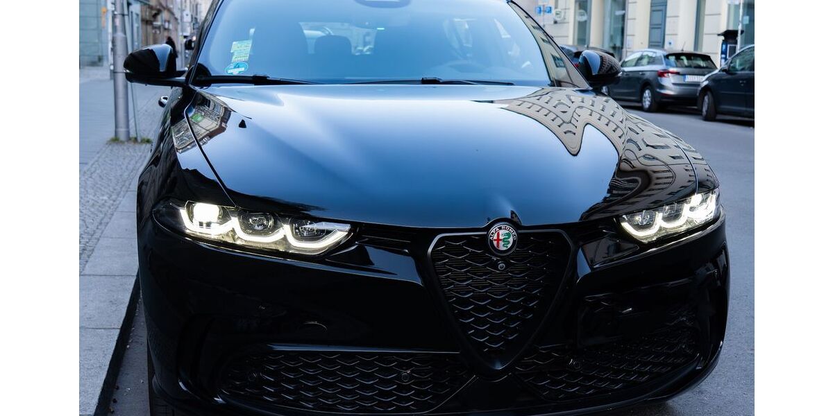 Alfa Romeo Tonale 6.000 km 34.900 &euro; Berlin 10117