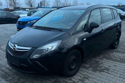 Opel Zafira 230.167 km 4.250 &euro; MITTENWALDE 15749