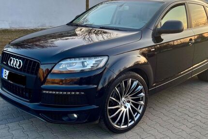 Audi Q7 220.600 km 16.400 &euro; Berlin 13351