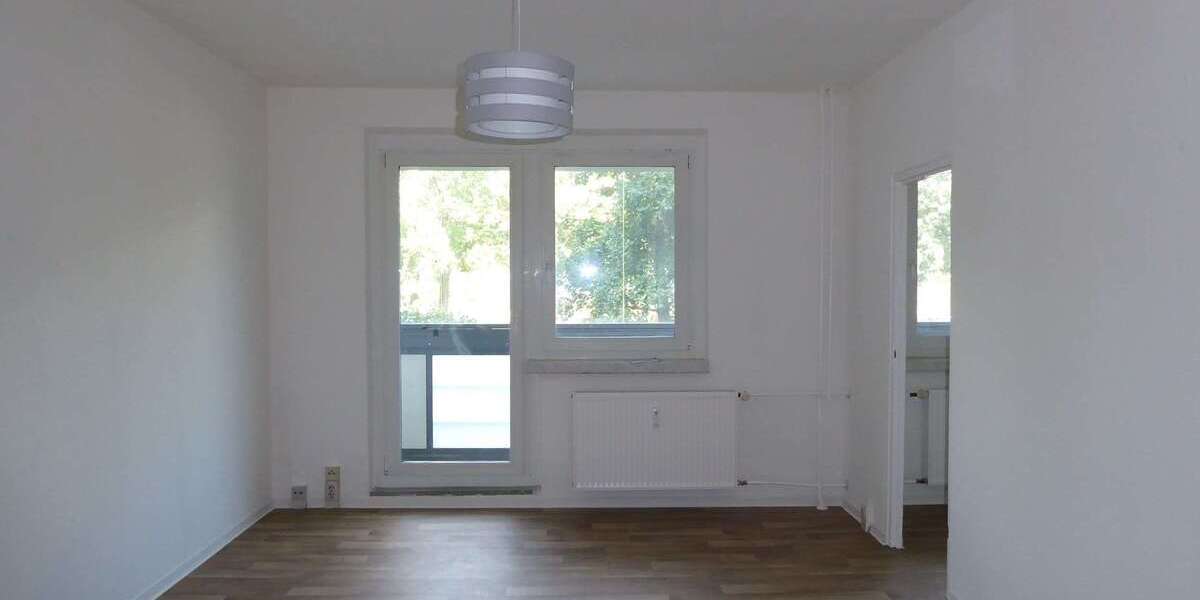 Etagenwohnung Berlin Hellersdorf - 1 Zimmer, 36 m&sup2;, 589&euro; | Angebot:24977237