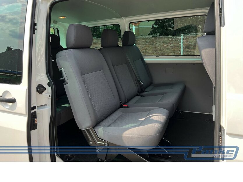 VW T5 Transporter Kombi 1. Hand 8 sitzer 169.000 km 14.990 € Berlin 13187
