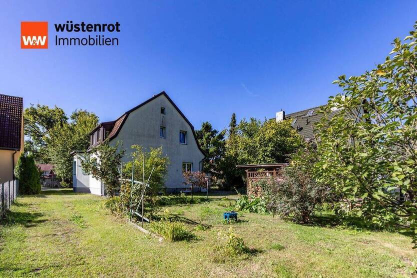 Zeuthen bei Berlin! Attraktives Zweifamilienhaus mit noch einer vermieteten Wohneinheit