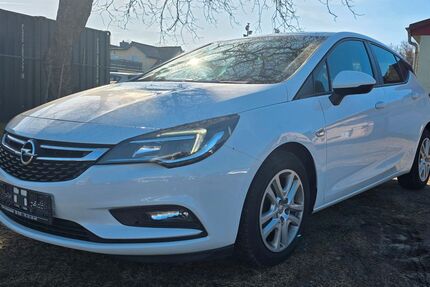 Opel Astra 142.906 km 7.999 &euro; Fredersdorf - Vogelsdorf 15370
