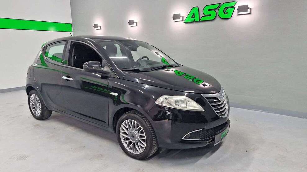 Lancia Ypsilon 105.600 km 4.990 € Großbeeren 14979