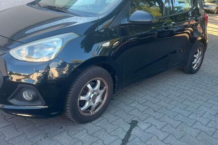 Hyundai i10 113.480 km 2.460 &euro; Berlin 13353