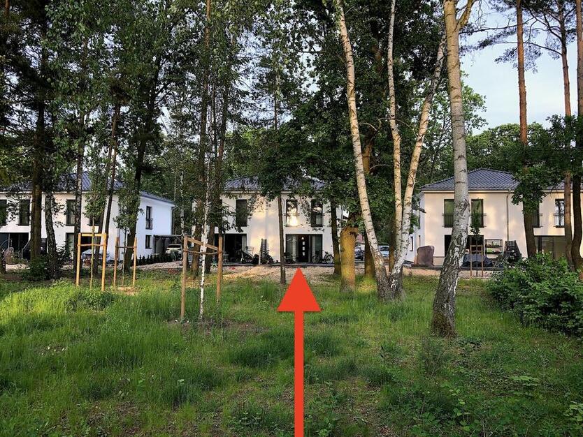 400m vom Zeuthener See: A-PLUS ENERGIE HAUS MIT 4 ZimmerN UND RIESIGEM GARTEN ZU VERMIETEN