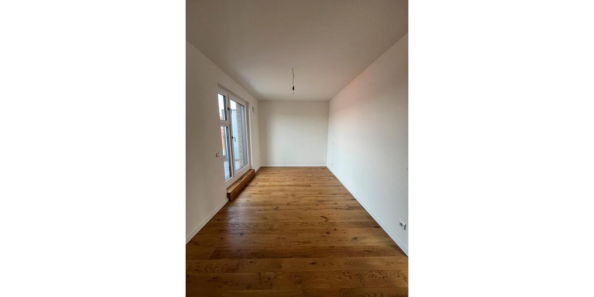 Einfamilienhaus Berlin Rummelsburg - 3 Zimmer, 129 m&sup2;, 2.600&euro; | Angebot:24495846