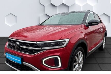 VW T-Roc 32.685 km 24.897 &euro; Berlin 12524