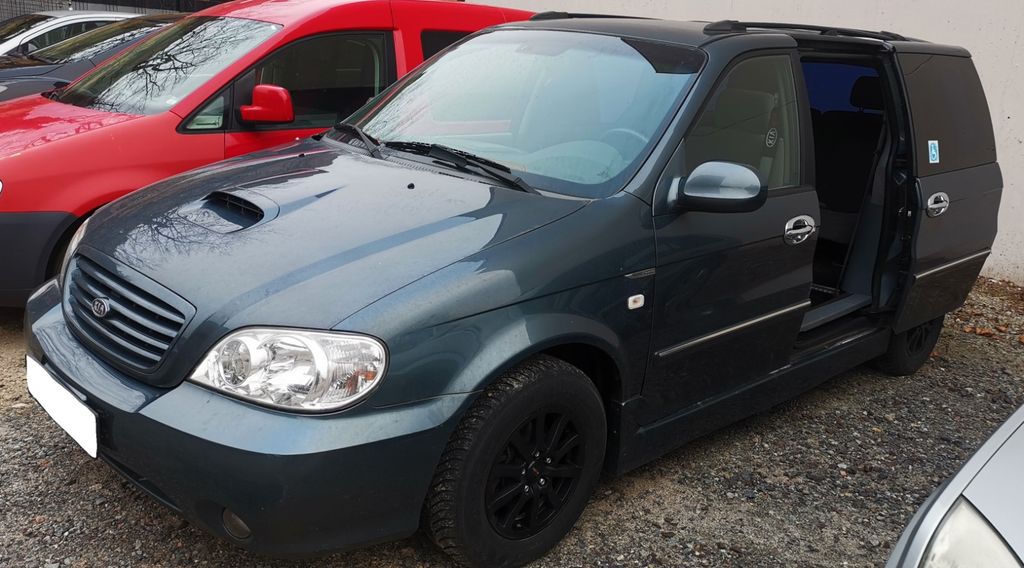 Kia Carnival 100.000 km 3.499 &euro; Berlin 13405