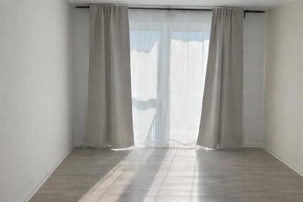 Wohnung Berlin Spandau - 1 Zimmer, 34 m&sup2;, 780&euro; | Angebot:25839584