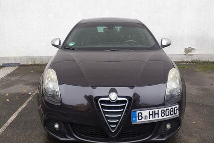 Alfa Romeo Giulietta 270.000 km 4.190 &euro; Berlin 10555