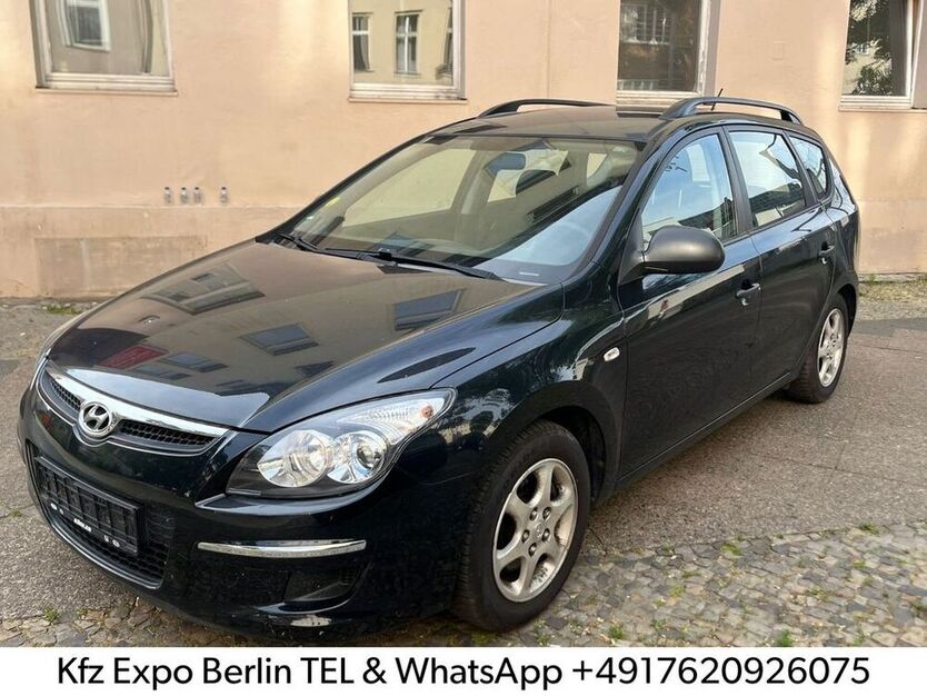 i30