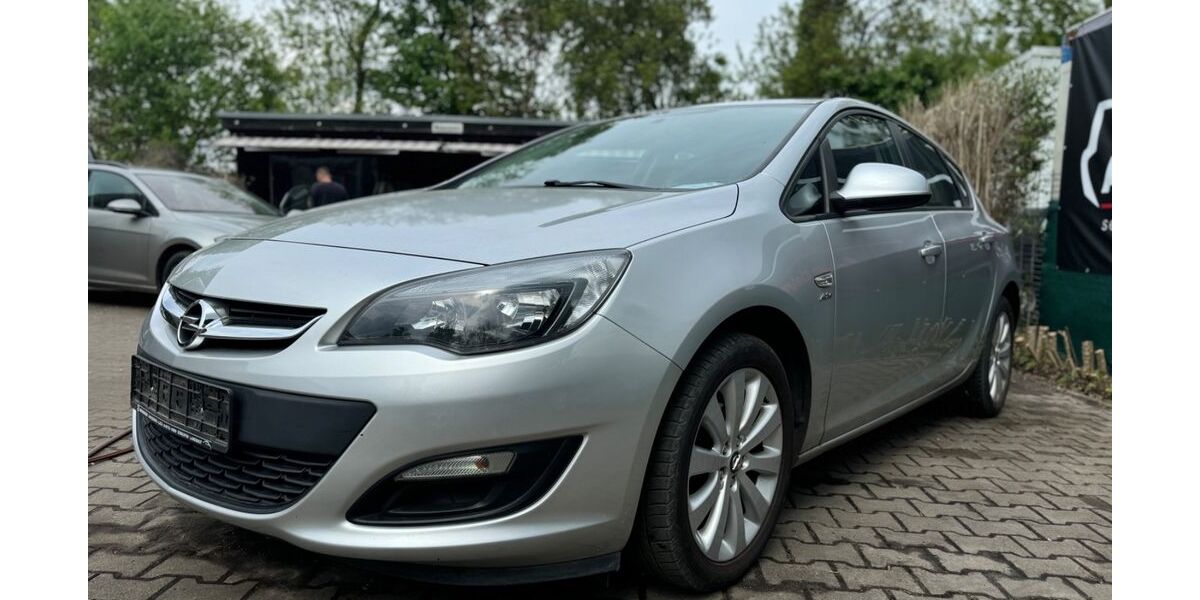 Opel Astra 57.800 km 7.990 &euro; Hoppegarten Hönow 15366