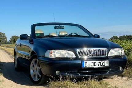 Volvo C70 112.235 km 10.890 € Berlin 12045