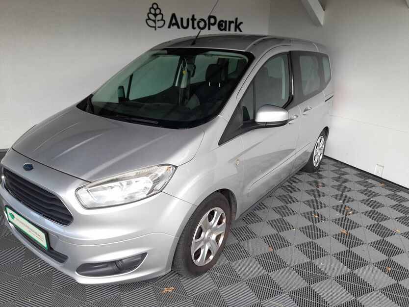 Ford Tourneo Courier 144.419 km 5.700 € Königs Wusterhausen 15711