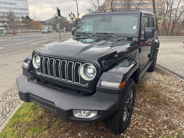 Jeep Wrangler 2.350 km 59.879 € Teltow 14513
