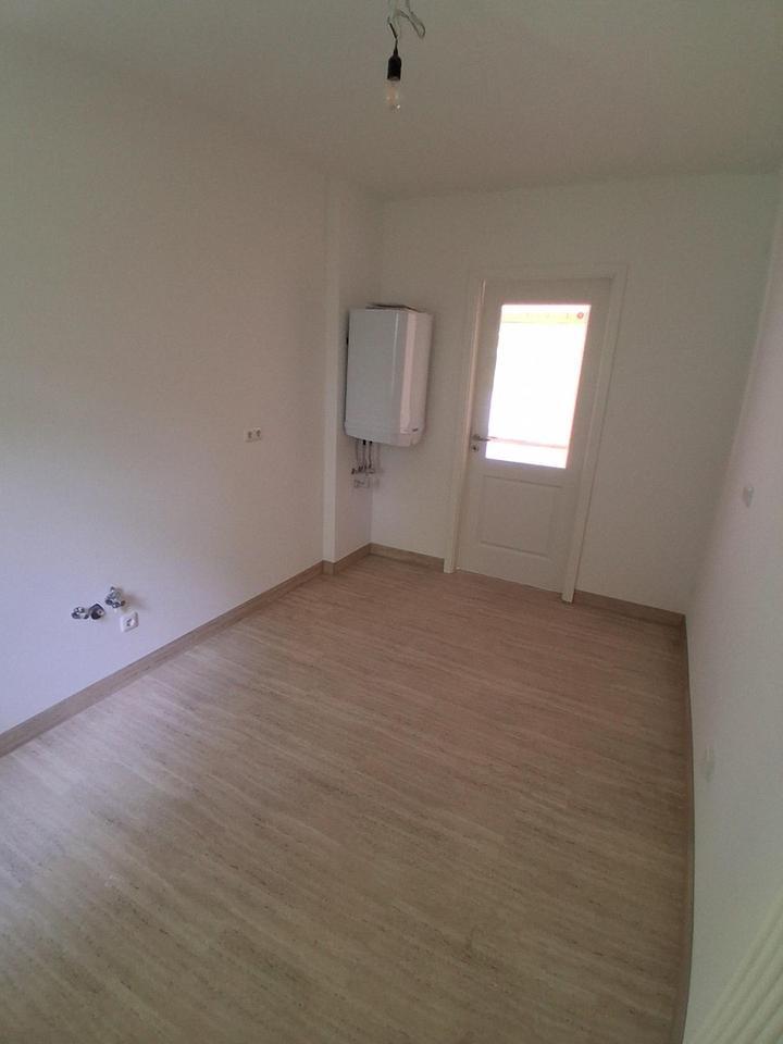 Schöne neu errichtete 3 bis 4 Zimmer-Dachgeschosswohnung mit geh. Innenausstattung und Dachterrasse zimmer