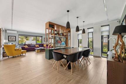 Ihr neues Zuhause: Freistehender, energetisch sanierter Bungalow 7 zimmer