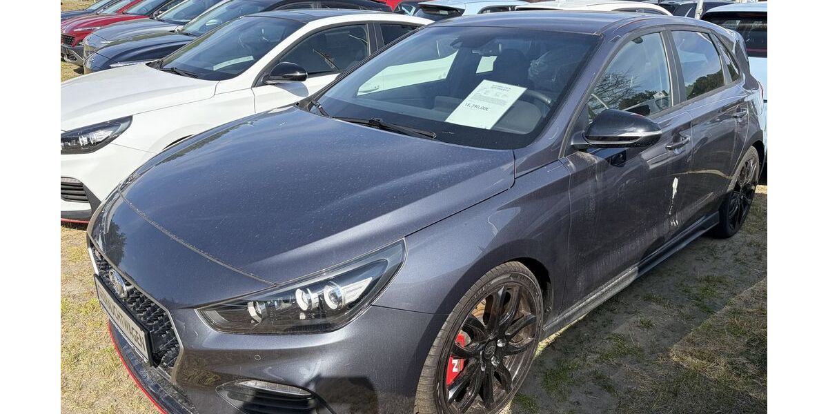 Hyundai i30 89.500 km 16.990 &euro; Königs Wusterhausen OT Zeesen 15711