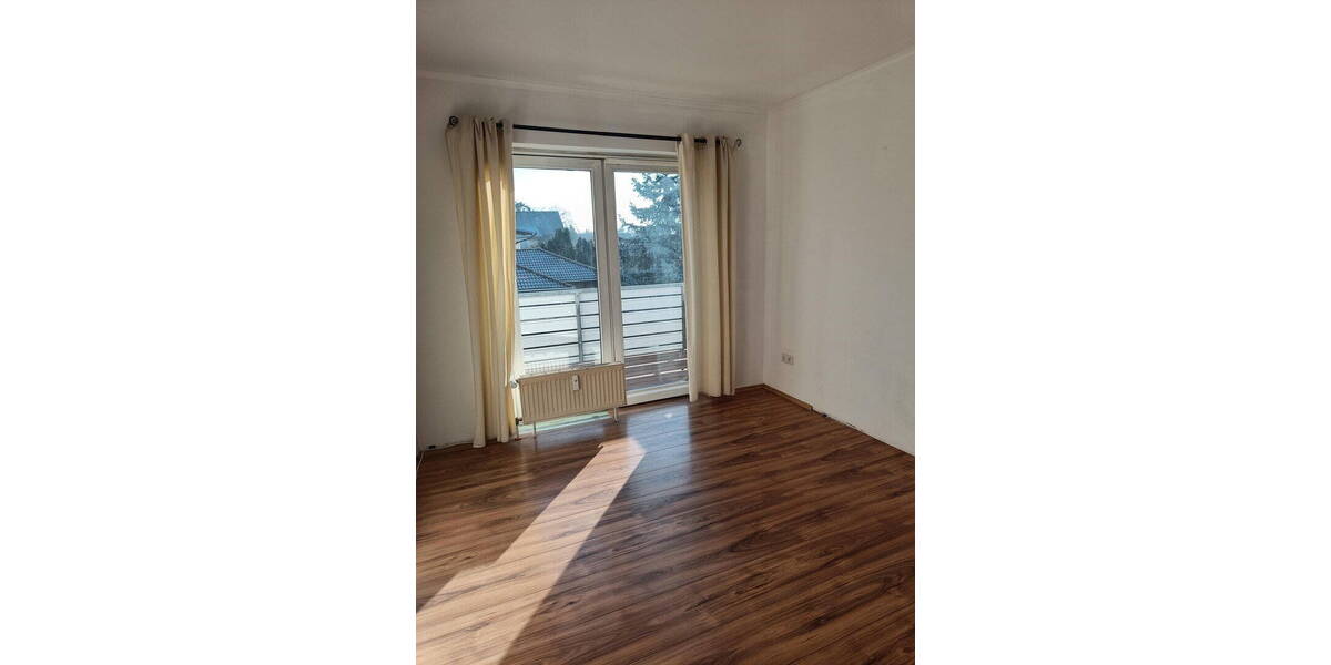Etagenwohnung Berlin Altglienicke - 3 Zimmer, 75 m&sup2;, 299.000&euro; | Angebot:26053653
