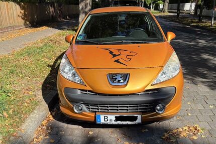 Peugeot 207 171.000 km 4.250 € Berlin 12209