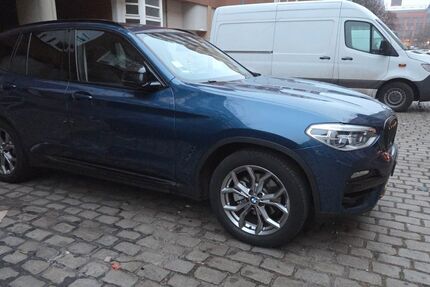 BMW X3 182.000 km 19.000 &euro; BERLIN 13355