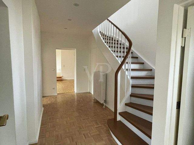 Einfamilienhaus Berlin / Lichtenrade Lichtenrade - 4 Zimmer, 140 m&sup2;, 2.750&euro; | Angebot:23990846