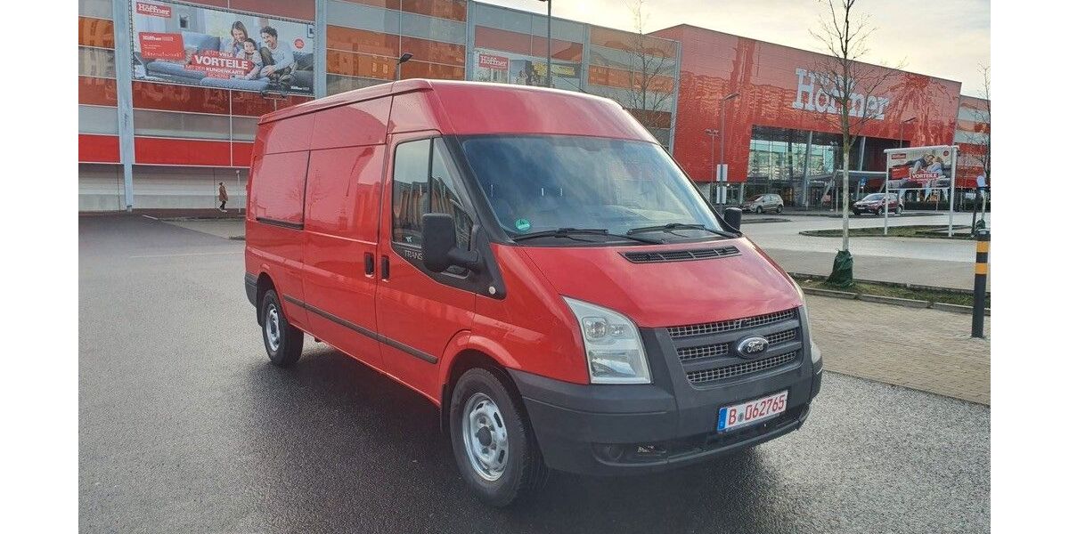 Ford Transit 117.022 km 10.200 &euro; Berlin 13055