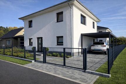 Haus Panketal - 5 Zimmer, 170 m&sup2;, 2.790&euro; | Angebot:25581596