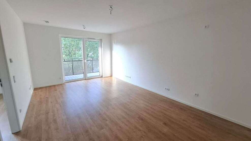 Wohnung zum Mieten in Berlin 1.233,88 € 82.7 m²
