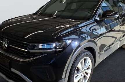 VW T-Cross 25.327 km 23.888 &euro; Berlin 10709
