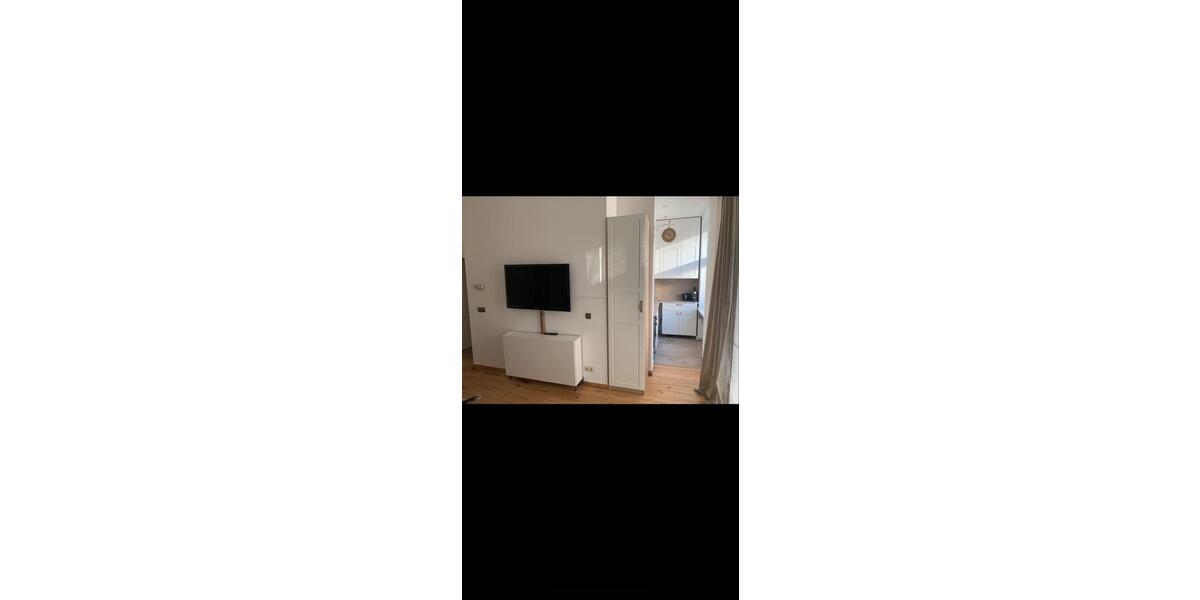 Etagenwohnung Berlin Charlottenburg-Wilmersdorf - 1 Zimmer, 40 m&sup2;, 1.100&euro; | Angebot:26676815