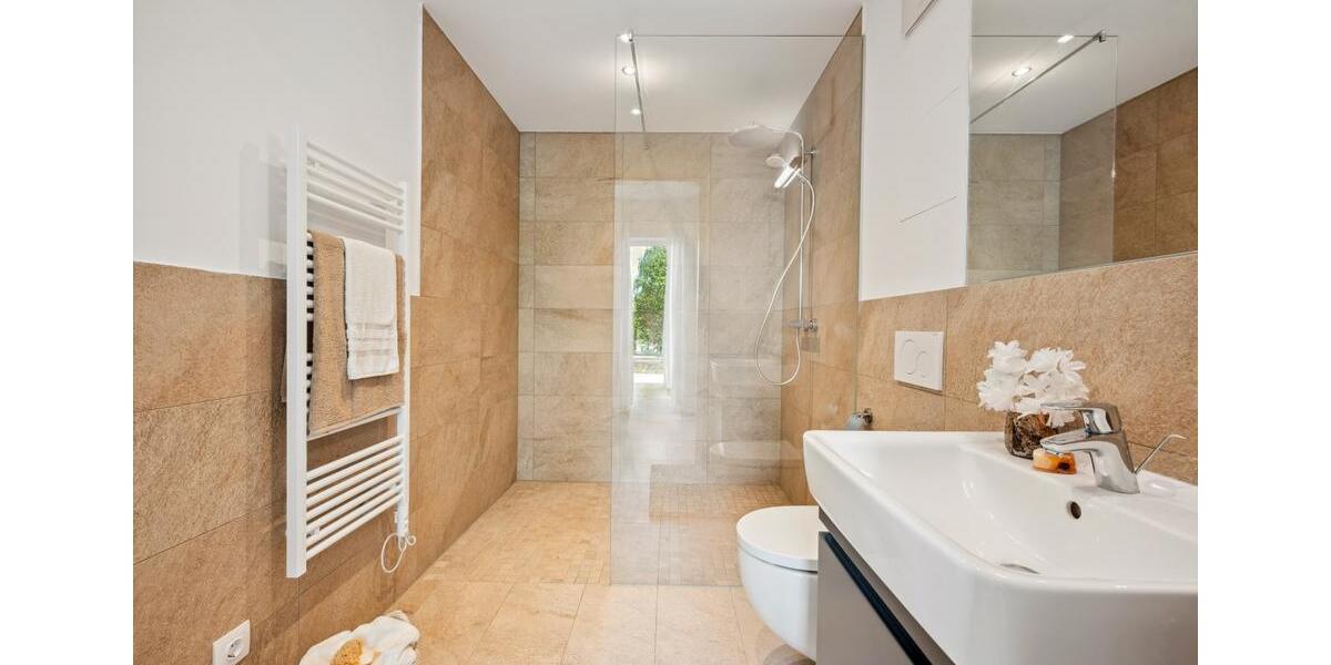 Erdgeschoßwohnung Berlin Tempelhof-Schöneberg - 1 Zimmer, 27 m&sup2;, 722&euro; | Angebot:24865472