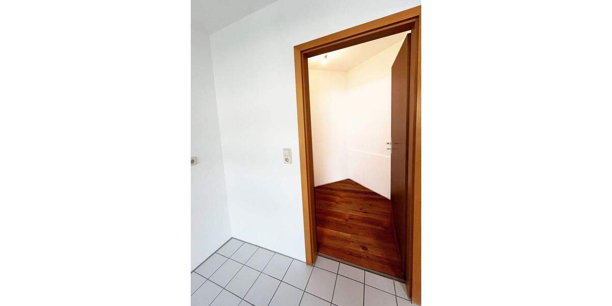 Etagenwohnung Velten - 2 Zimmer, 77 m&sup2;, 249.000&euro; | Angebot:25701266