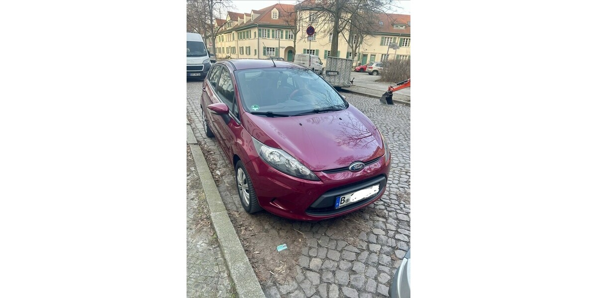Ford Fiesta 161.000 km 3.400 &euro; Berlin 10178