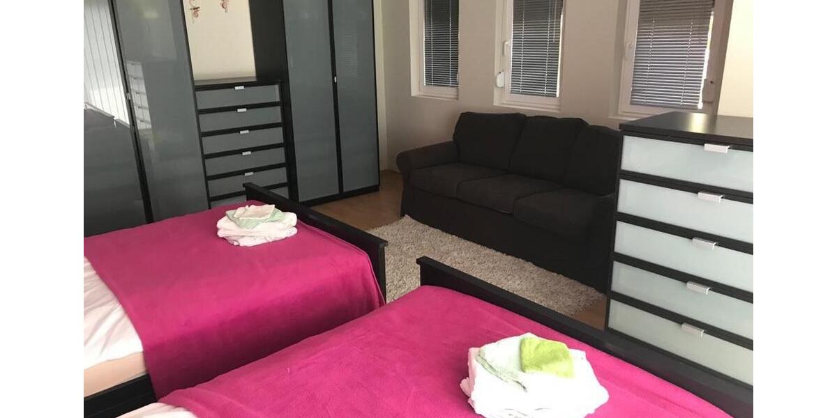 Villa Berlin Charlottenburg-Wilmersdorf - 5 Zimmer, 273 m&sup2;, 490.000&euro; | Angebot:25837691